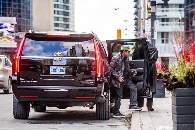 Private Niagara Falls Night Tour from Toronto with Fireworks - Experience and Logistics: What You Get