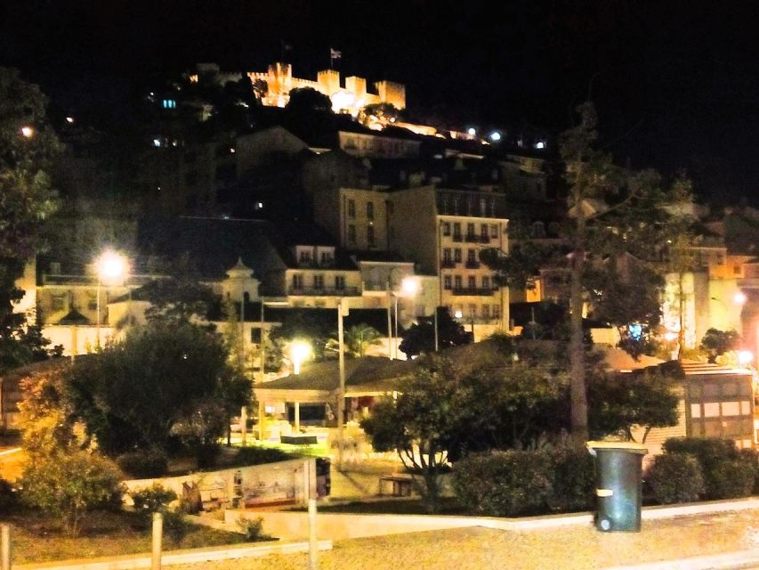 Private Night Tour, Authentic Fado Performance & Portuguese Dinner - Inclusions