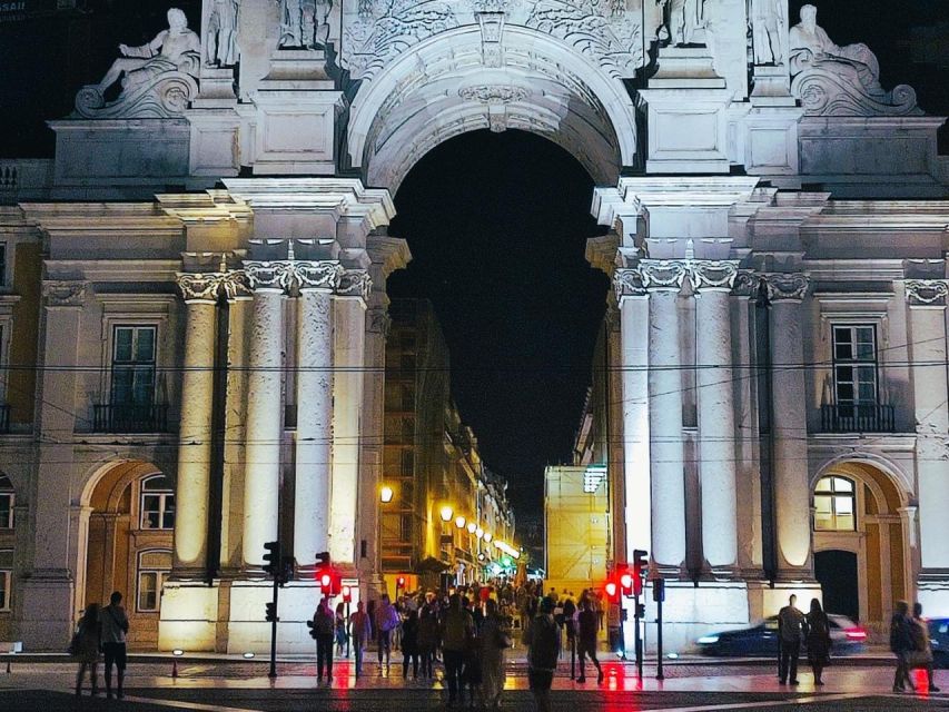 Private Night Tour, Authentic Fado Performance & Portuguese Dinner - Frequently Asked Questions