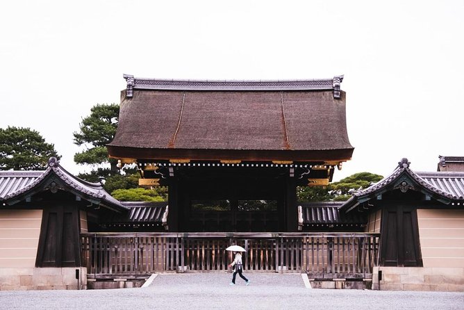 Private Nijo Castle Sightseeing and Nishiki Food Tour - Good To Know