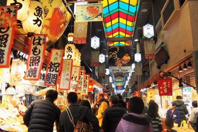 Private Nijo Castle Sightseeing and Nishiki Food Tour - Accessibility and Inclusions