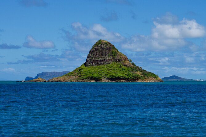 Private North Shore Oahu Tour ft. Waimea Falls-Customizable - Key Points