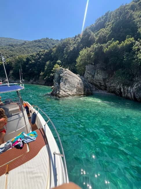 Private Northern Tour - Pelagic Boat Trip in Sarande - Key Points
