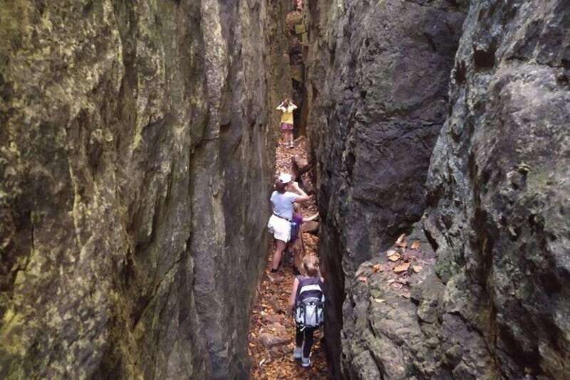 Private Nottawasaga Bluffs Caves Hike - Creemore/Collingwood - Key Points