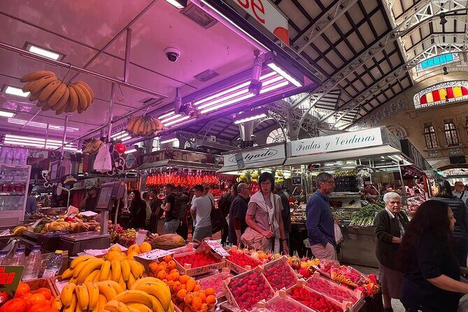 Private Old Town Golden Age Valencia Tour - Discovering Valencia’s Historic Heart