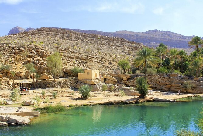 Private Oman Desert Overnight in Wahiba Sand and Wadi Exploration - Itinerary Highlights