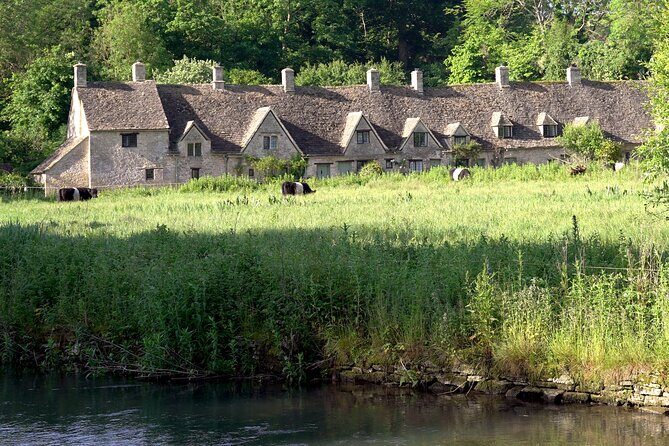 Private One Day Luxury Tour of The Cotswolds - What’s Included and What’s Not