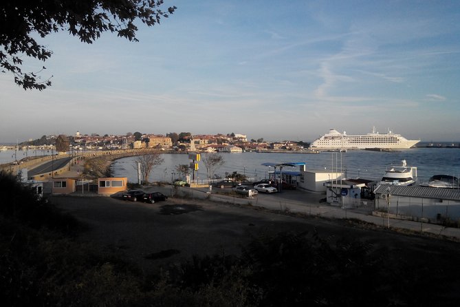 Private One-Way Transfer Bourgas Airport to Hotel or Vice Versa - Booking Information