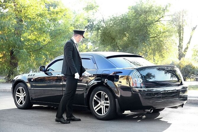 Private One-Way Transfer Reina Beatrix Airport to Aruba - Customer Reviews