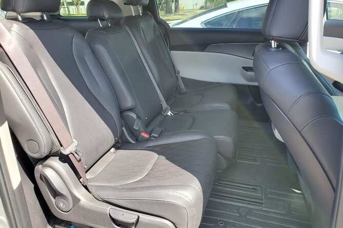 Private Orlando Intl Airport Transfer to or From Disney Area - Benefits of Choosing Private Transportation