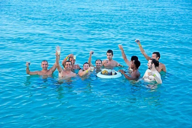 Private party boat in Punta Cana (Half Day) - The Sum Up