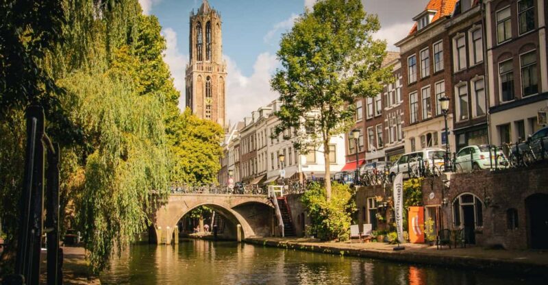 Private & Personalized Tour: We Show You Our Utrecht - Unique Local Insights