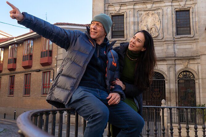 Private Photo Session Tour for Couples in Madrid - Booking, Duration, and Practicalities