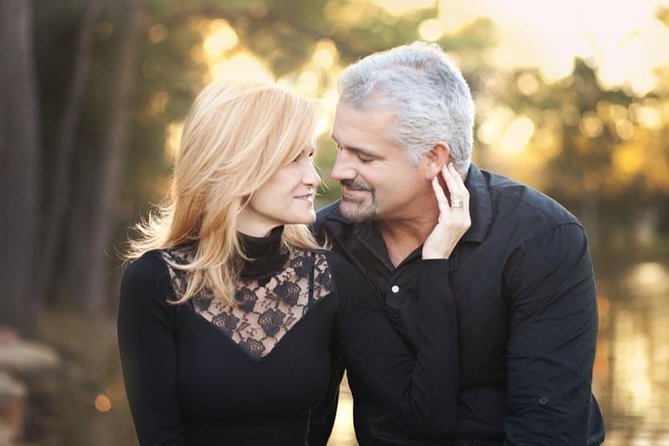 Private Photo Session With a Local Photographer in Houston - Why Choose a Local Photographer for Your Vacation Memories