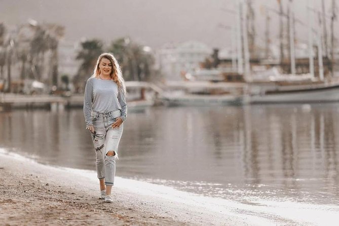 Private Photo Session With a Local Photographer in Marmaris - Since You Asked