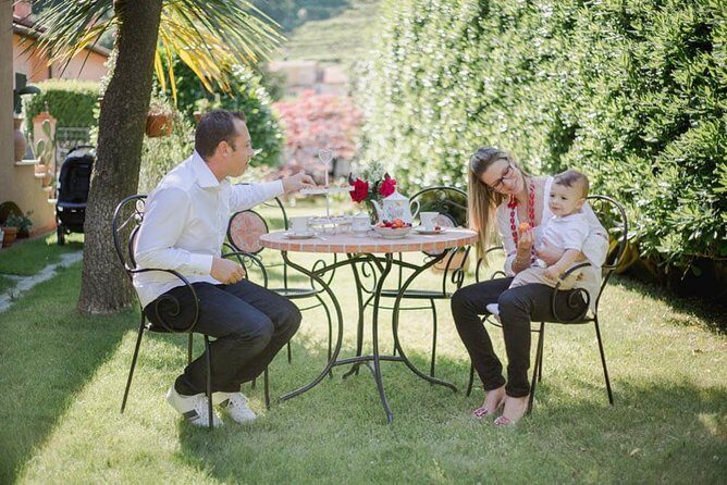 Private Photo Session with a Local Photographer in Portofino - FAQ