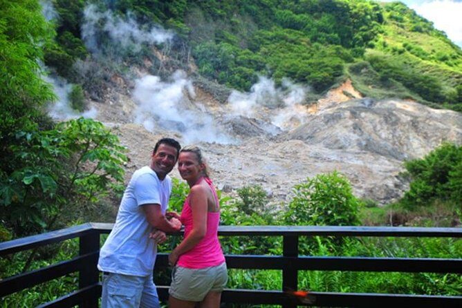 Private Photo Session with a Local Photographer in Saint Lucia - Key Points