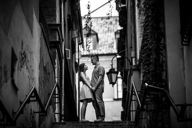 Private Photo Session With a Local Photographer in Warsaw - Professional Photographer Olena