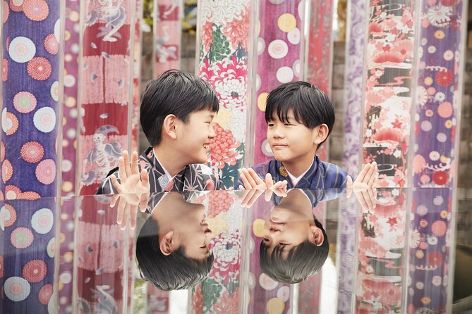 Private Photo Shoot & Walk in Kyoto - Professional Photo Shoot - Meeting and Pickup