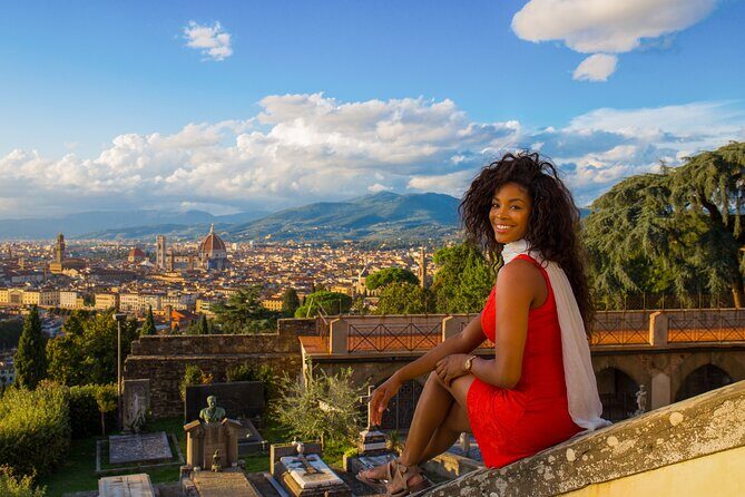 Private Photo Shooting walking Tour with a local around Florence - The Itinerary Breakdown: What to Expect  