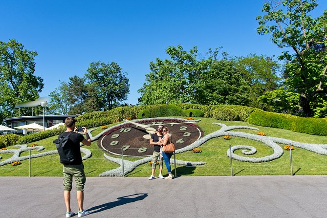 Private Photo Tour PLUS in Geneva - Accessibility and Participation