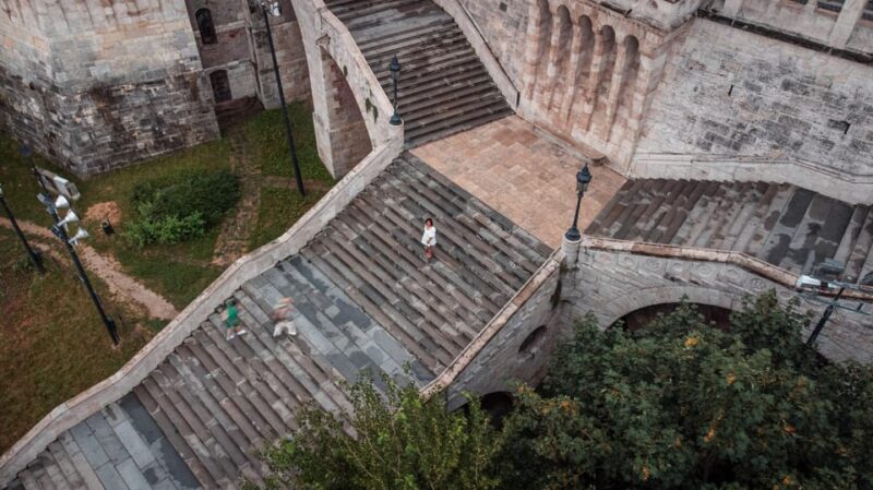 Private photography photo session at Fisherman Bastion - The Pros and Cons