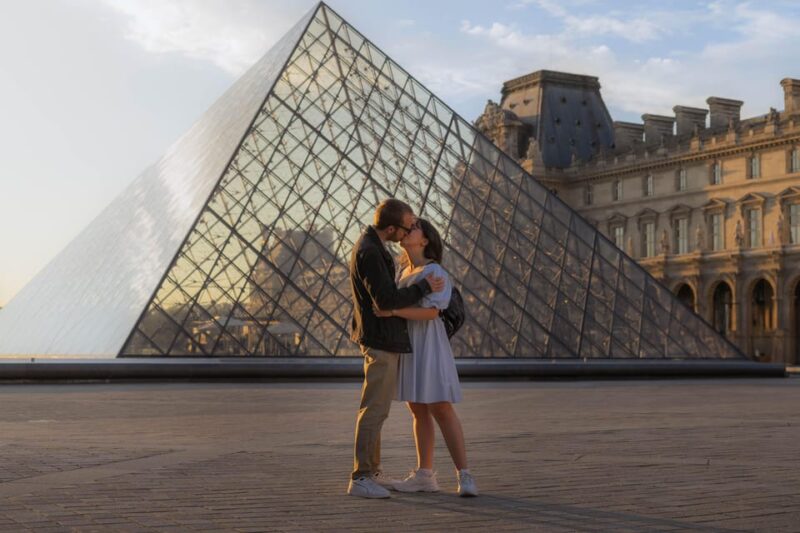 Private Photoshoot Louvre Museum Exterior - Booking Information and Availability