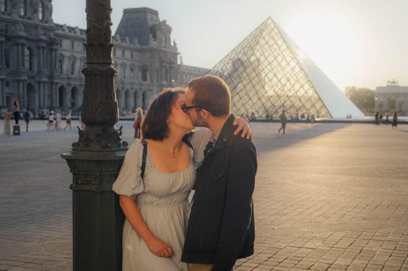 Private Photoshoot Louvre Museum Exterior - Creating Unforgettable Memories