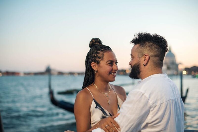 Private Photoshoot of Your Gondola Ride in Venice - What People Are Saying