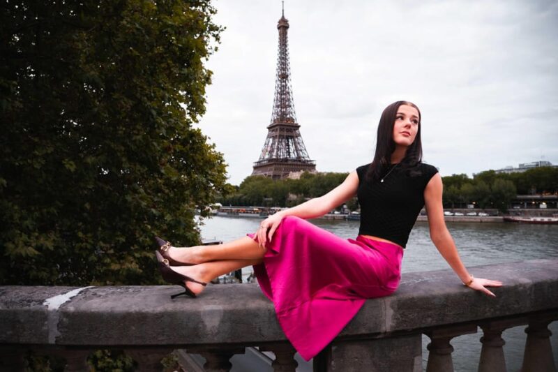 Private Photoshoot Tour Near Your Chosen Famous Landmark - Pricing and Booking