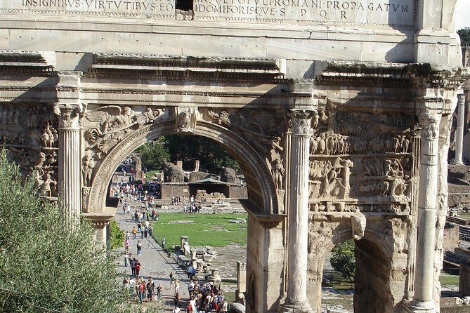 Private Pick up airport and Driving tour - An In-Depth Look at the Experience