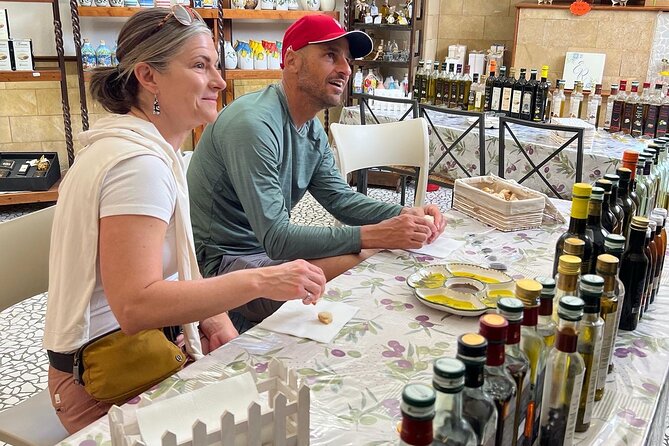 Private Pompeii Tour With Lunch and Olive Oil Factory Experience - Contact and Support