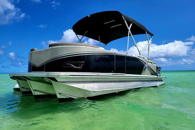 Private Pontoon Boat Rental in Kaneohe Bay - Key Points