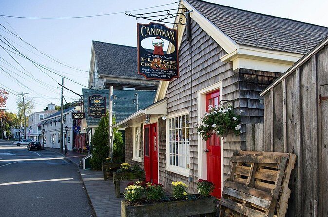 Private Portland Lighthouses and Kennebunkport Tour - 12 Pax - An In-Depth Look at the Portland and Kennebunkport Private Tour