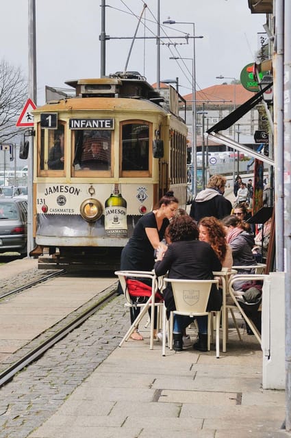 Private Porto City Tour at a Low Price with Wine Tasting (Special for Couples) - Who Will Love This Tour?