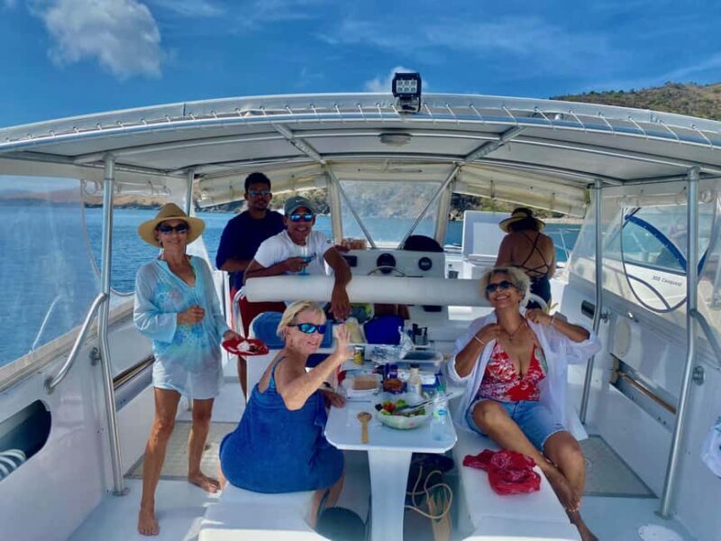 PRIVATE POWER CATAMARAN - The Crew and Service