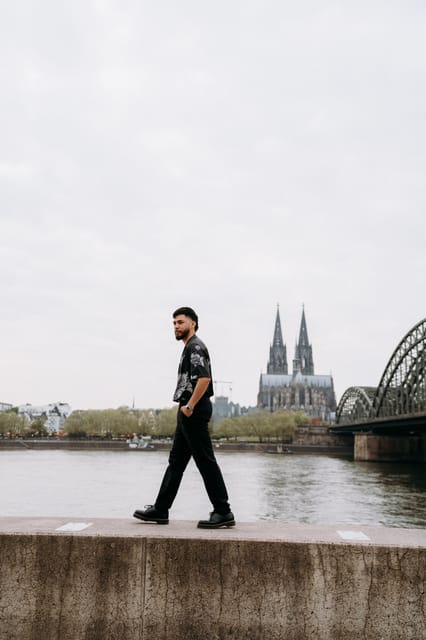Private Professional Vacation Photoshoot in Cologne - Practical Details and Tips