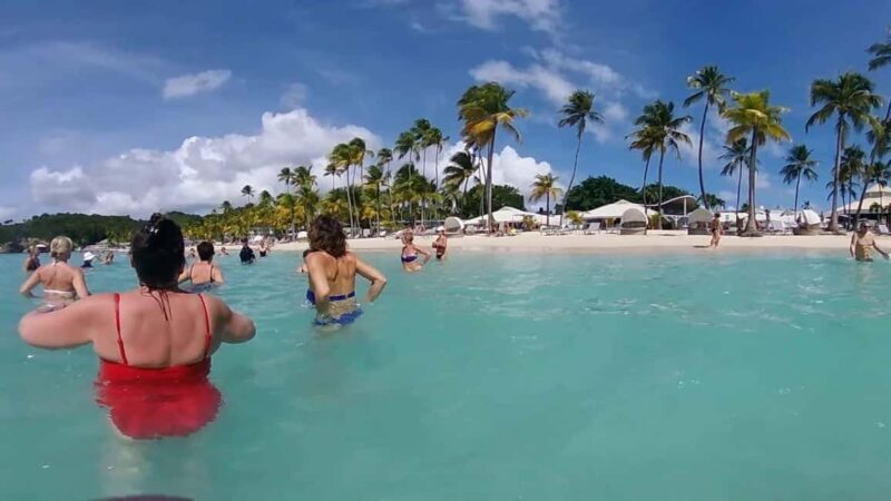 Private: Punta Cana to Catalina: Snorkeling, Beach & Buffet - Snorkeling in El Acuario