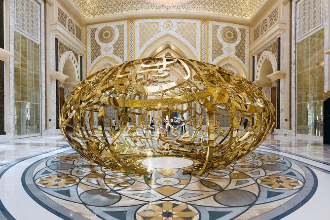 Private Return Abu Dhabi Cultural Tour From Dubai Incl. Transport - Meals and Refreshments