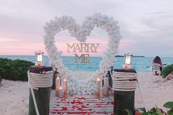 Private Romantic Beach Proposal in Nassau Bahamas - Who Would Love This Experience?