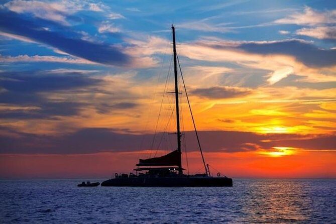 Private Romantic Sailing Sunset Experience - Key Points
