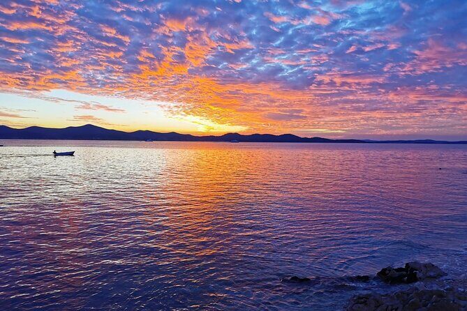 Private Romantic Sunset Cruise with Sparkling Wine and Music - Authentic Visitor Feedback