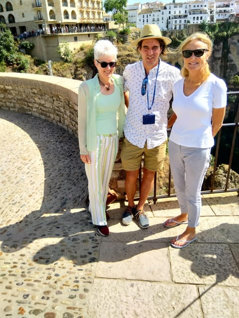 Private Ronda Day Trip and White Villages Tour From Sevile - Exploring Ronda