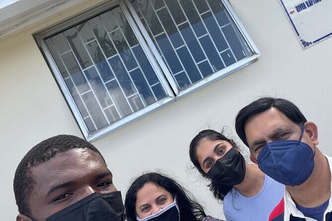 Private Round-Trip Airport Transportation to Negril from MBJ - FAQ