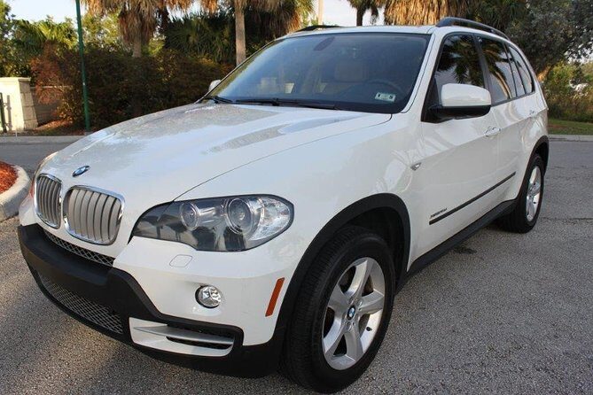 Private Round Trip Airport (UVF) Transfer: Luxury SUV - The Sum Up