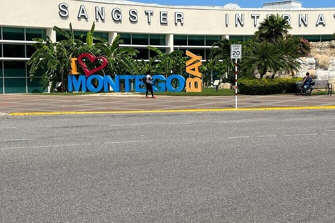 Private Round Trip from Sangster International Airport to Negril - The Route and Experience: What to Expect