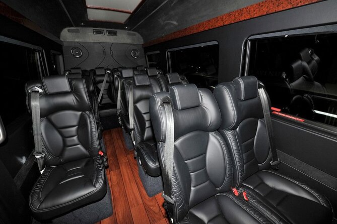 Private Round Trip Honolulu Airport HNL to Beach Resorts by Luxury MB Sprinter - Sum Up