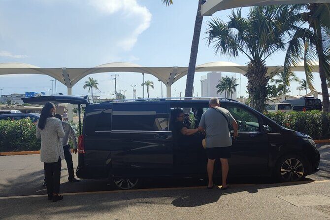 Private Round-Trip Transfer Airport and Boca de Tomatlan - Frequently Asked Questions