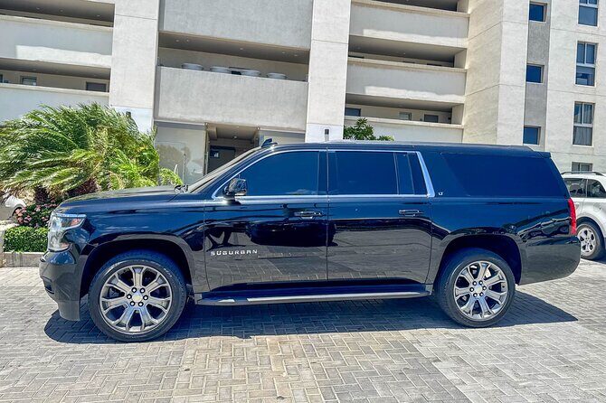 Private Roundtrip Airport Transfer in Aruba - The Ride: Comfort and Local Insights