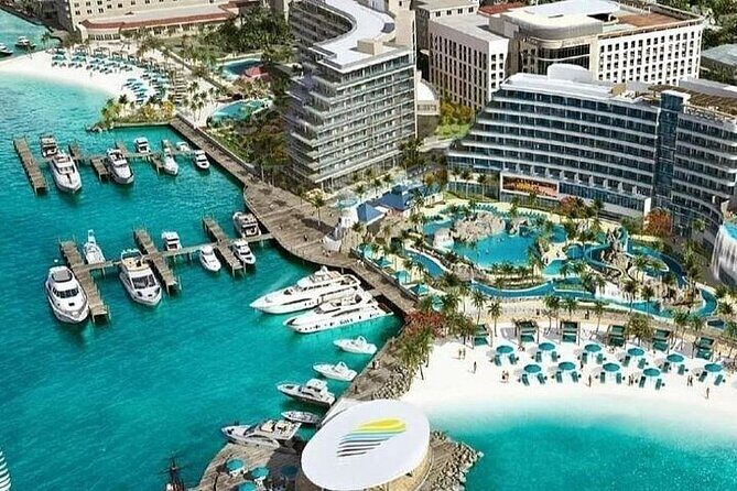 Private Roundtrip Minibus Transfer to Downtown Nassau - Key Points